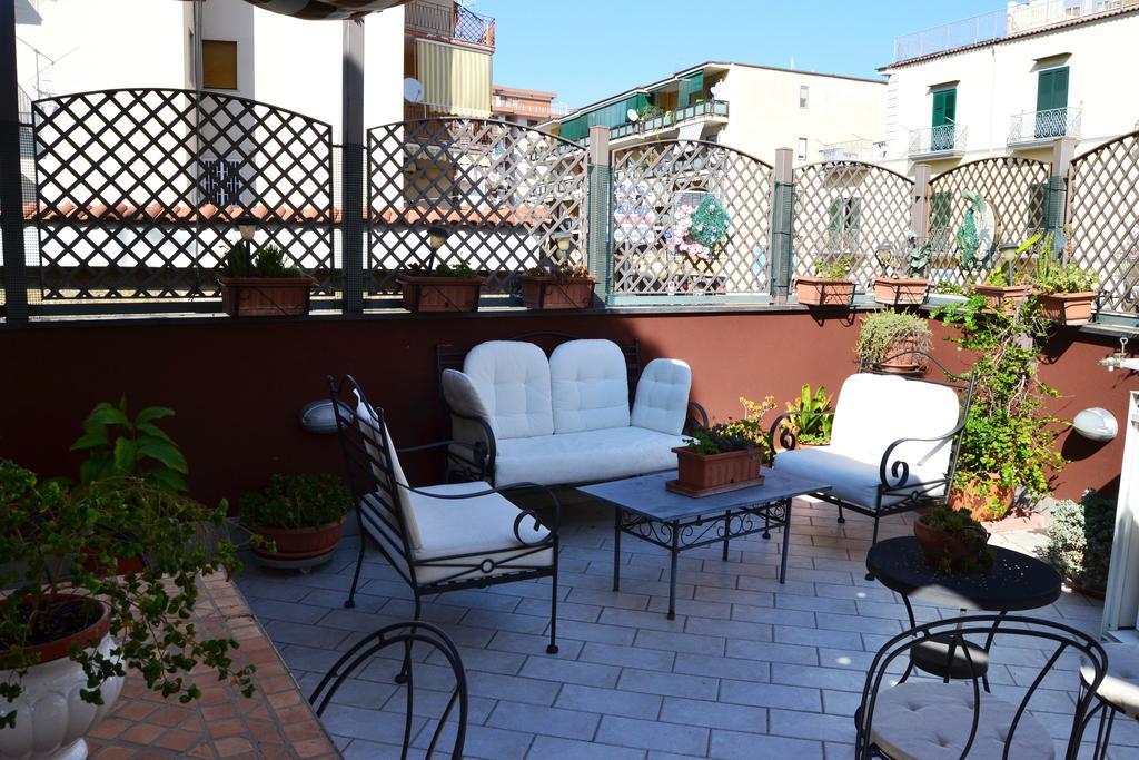 B&B Olania Castellammare di Stabia Kültér fotó